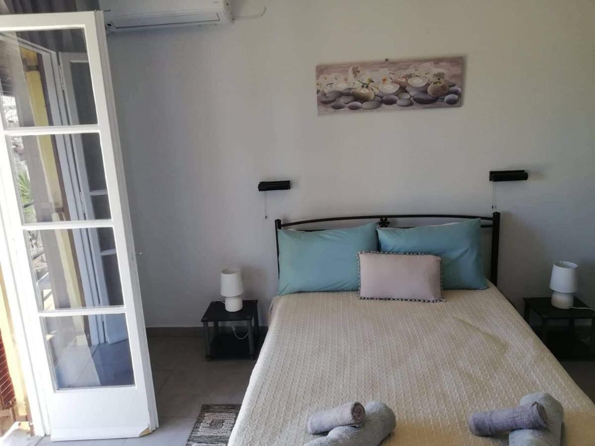 Issos Apartments アギオス・ゲオルギオス エクステリア 写真