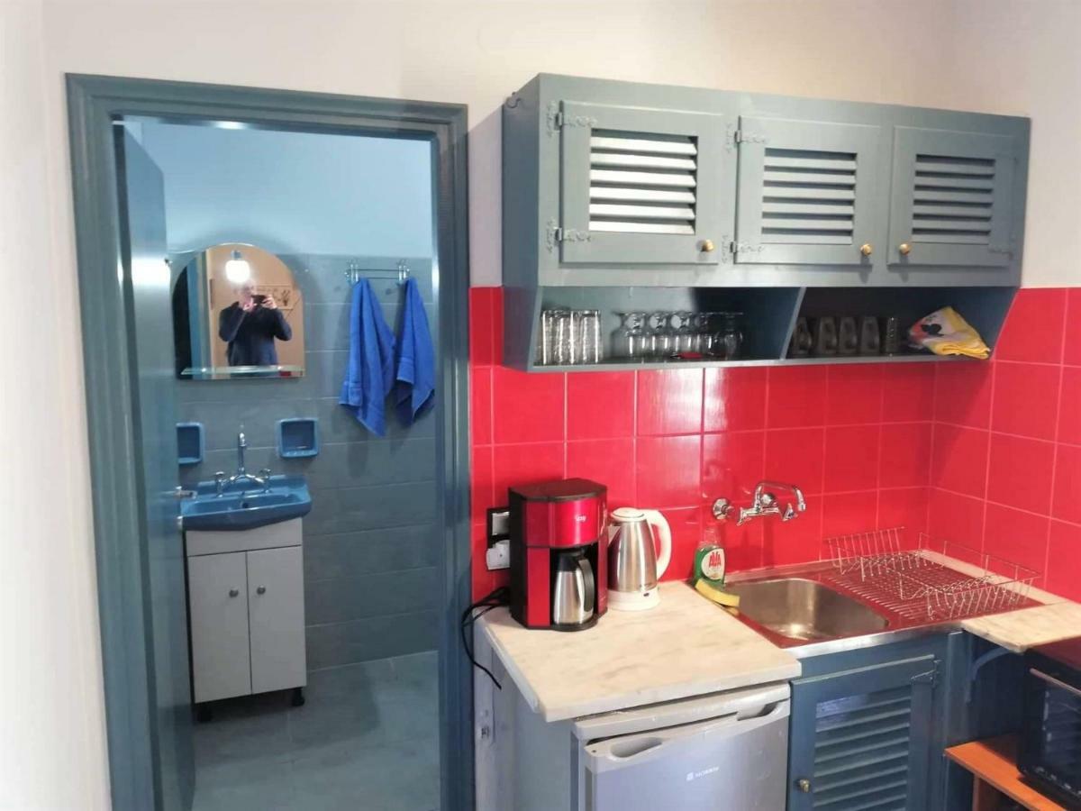Issos Apartments アギオス・ゲオルギオス エクステリア 写真